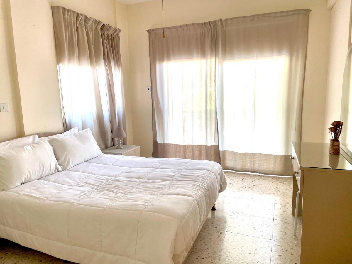 Himonas Apartments 피조우리 외부 사진