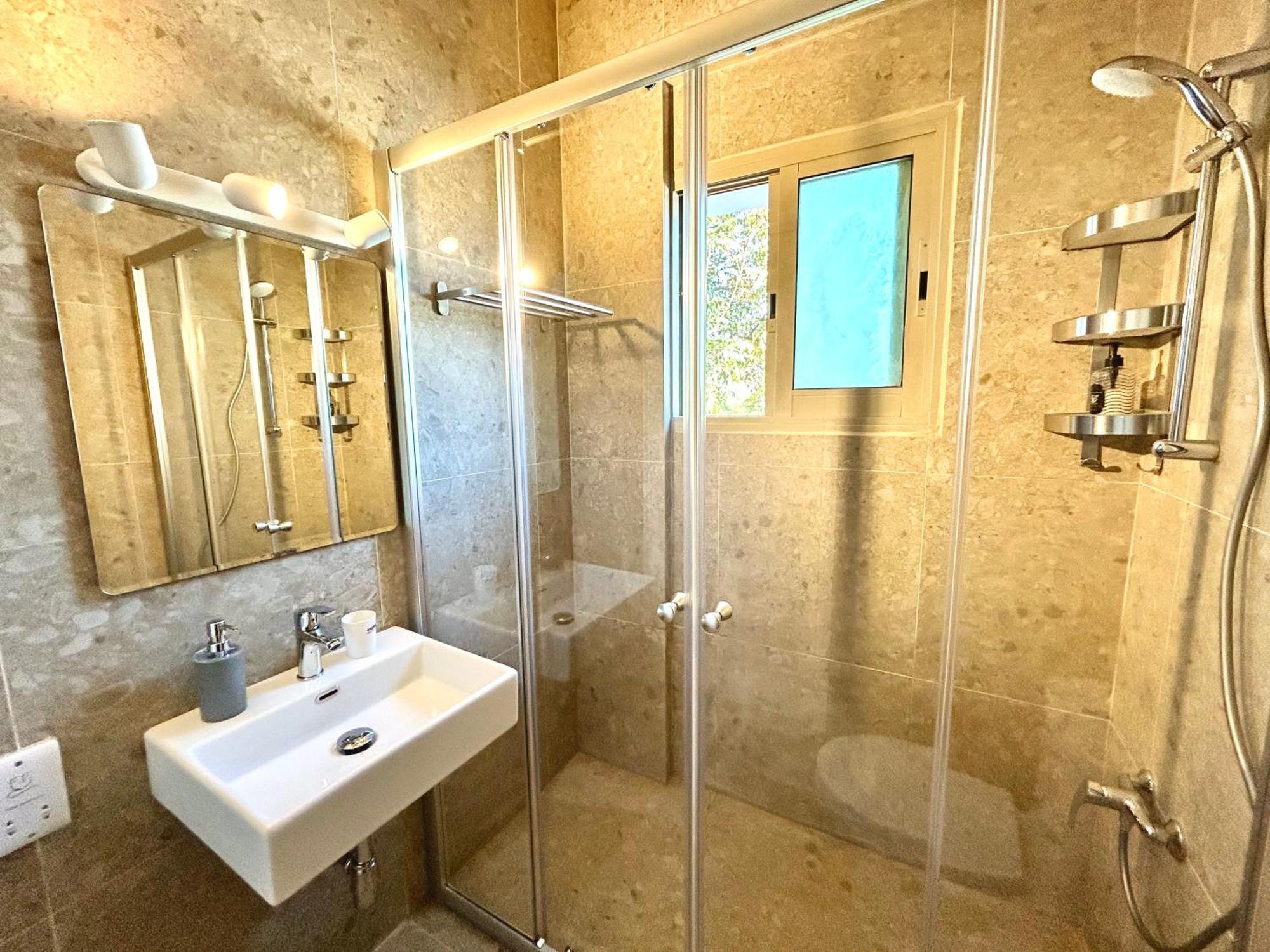 Himonas Apartments 피조우리 외부 사진