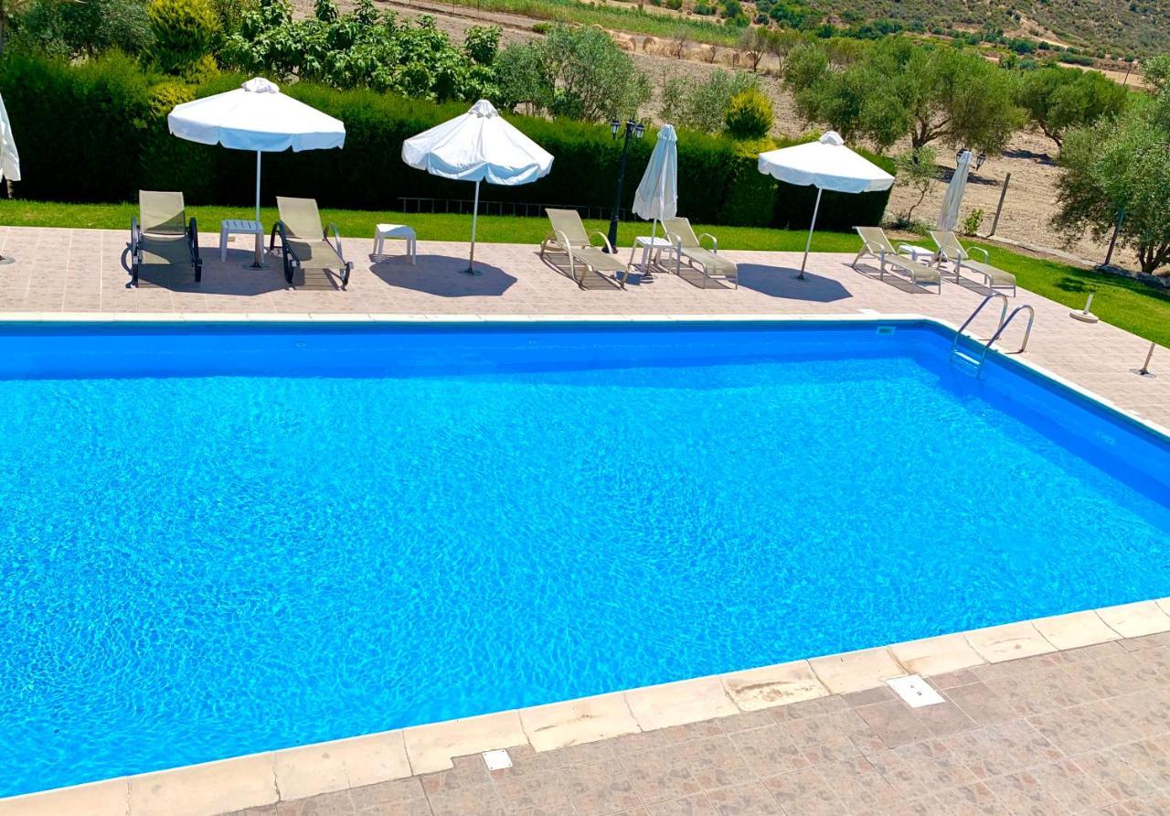 Himonas Apartments 피조우리 외부 사진